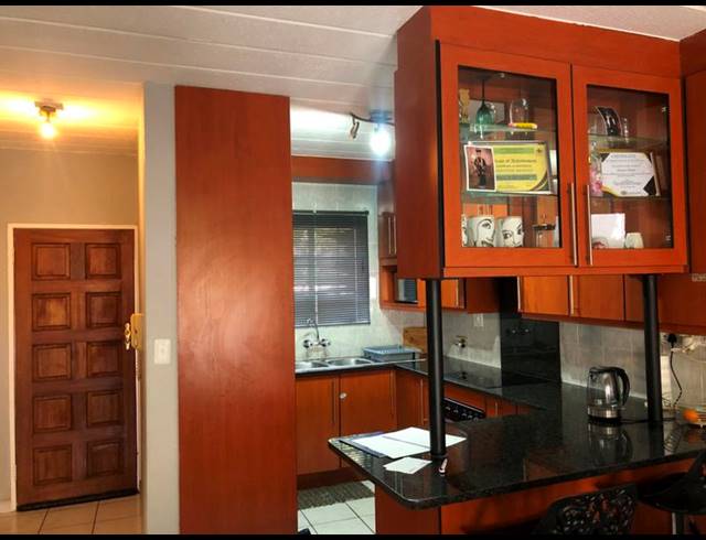 2 BEDROOM TOWNHOUSE FOR SALE IN EDEN GLEN